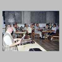 080-2293 15. Treffen vom 1.-3. September 2000 in Loehne - Otto praesentierte uns -Heinrich-, der uns musikalisch unterhielt und .....JPG